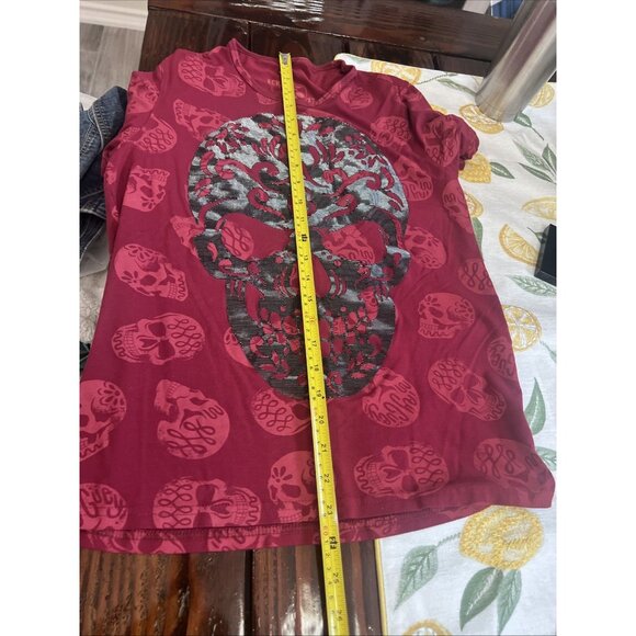 Ay Guey Shirt Women’s/Junior Metallic Skull design Shirt Top Blouse Size XS - Picture 5 of 7